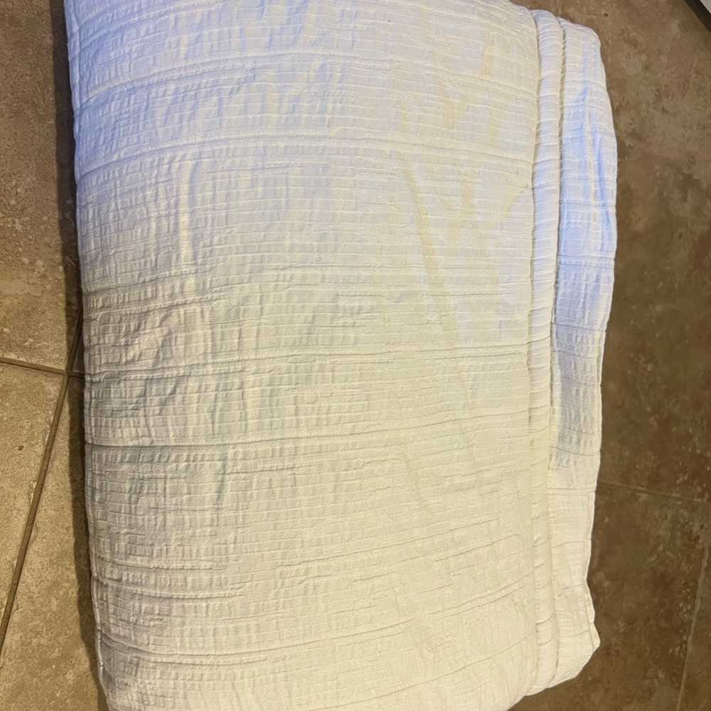 Beddy’s Twin Bedding - white minky